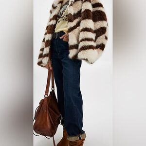 🆕Bnwt Miro Relaxed Wide Leg Jeans 
Citizens of Humanity
$268